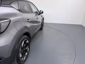 Renault Captur thumbnail 36