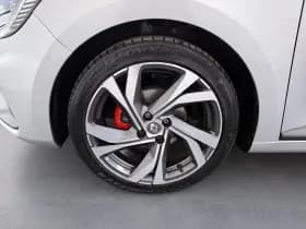 Renault Clio thumbnail 19