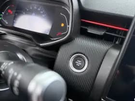 Renault Clio thumbnail 22