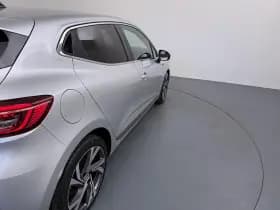 Renault Clio thumbnail 39