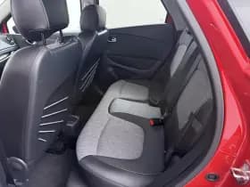 Renault Captur thumbnail 14