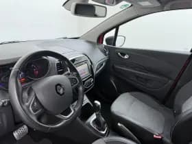 Renault Captur thumbnail 25