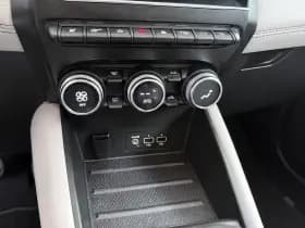 Renault Captur thumbnail 20