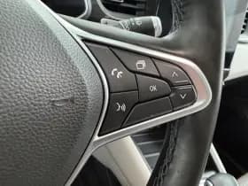 Renault Captur thumbnail 25
