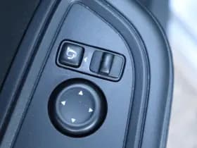 Nissan Micra thumbnail 22