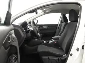 Nissan Qashqai thumbnail 16