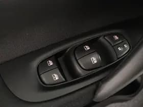 Nissan Qashqai thumbnail 26