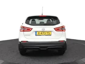 Nissan Qashqai thumbnail 4