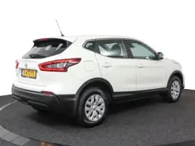 Nissan Qashqai thumbnail 5