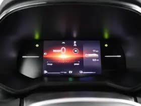 Renault Clio thumbnail 18