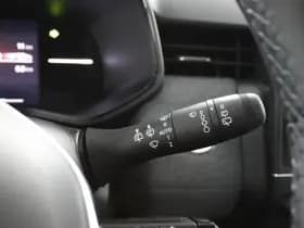 Renault Clio thumbnail 22