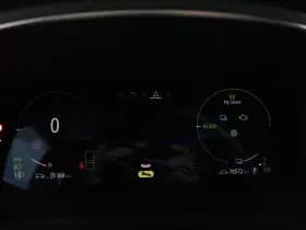 Renault Captur thumbnail 24