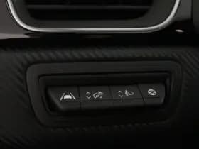 Renault Captur thumbnail 35