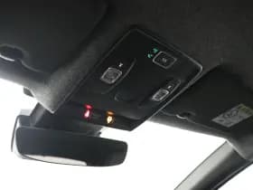 Renault Captur thumbnail 36