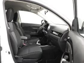 Mitsubishi Outlander thumbnail 18