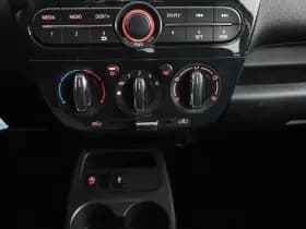 Mitsubishi Space Star thumbnail 18