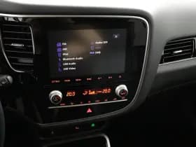 Mitsubishi Outlander thumbnail 34