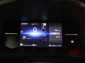 Renault Captur thumbnail 6