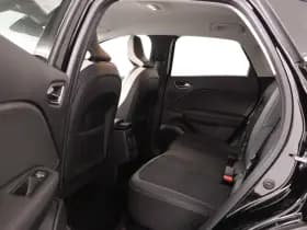 Renault Captur thumbnail 11