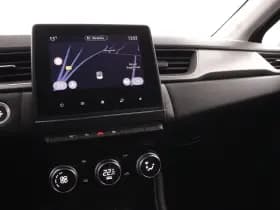 Renault Captur thumbnail 21