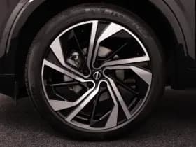 Nissan Qashqai thumbnail 12