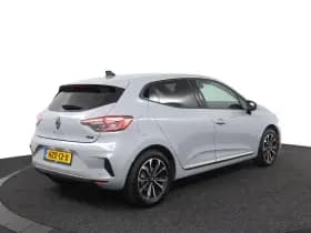 Renault Clio thumbnail 3