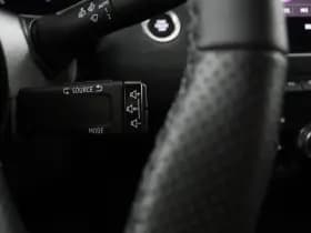 Renault Clio thumbnail 35