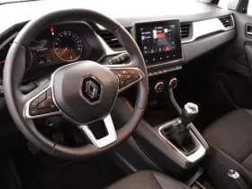 Renault Captur thumbnail 21
