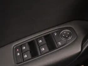 Renault Captur thumbnail 31