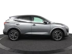 Nissan Qashqai thumbnail 10