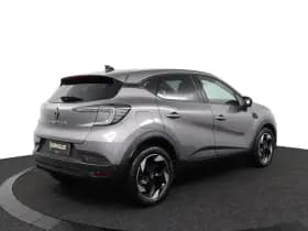 Renault Captur thumbnail 2