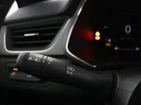 Renault Captur thumbnail 23