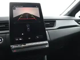 Renault Captur thumbnail 8