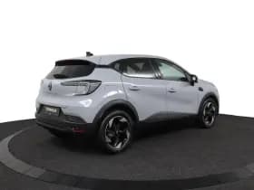 Renault Captur thumbnail 2