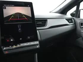 Renault Captur thumbnail 8