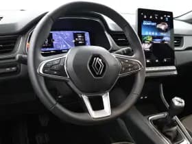 Renault Captur thumbnail 15