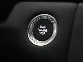 Renault Captur thumbnail 32