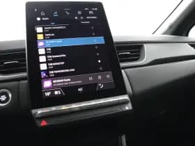 Renault Captur thumbnail 6