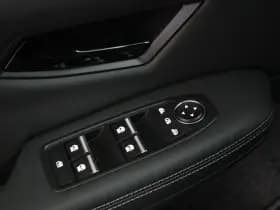 Mitsubishi Eclipse Cross thumbnail 22