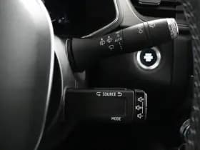 Renault Captur thumbnail 29