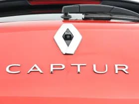 Renault Captur thumbnail 34