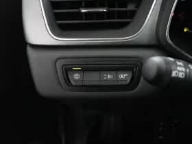 Renault Captur thumbnail 24