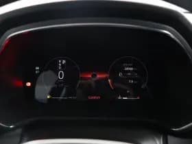 Renault Captur thumbnail 6