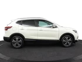 Nissan Qashqai thumbnail 11