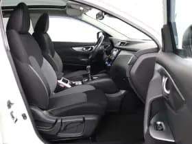 Nissan Qashqai thumbnail 17