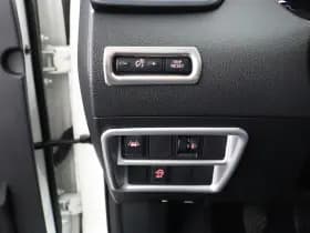 Nissan Qashqai thumbnail 22
