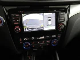 Nissan Qashqai thumbnail 8