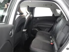 Renault Captur thumbnail 16