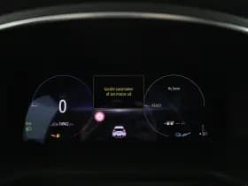Renault Captur thumbnail 6