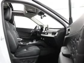Mitsubishi Outlander thumbnail 11